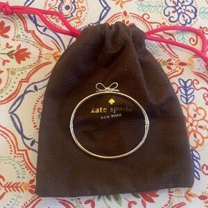 KATE SPADE SILVER BOW DETAIL BANGLE